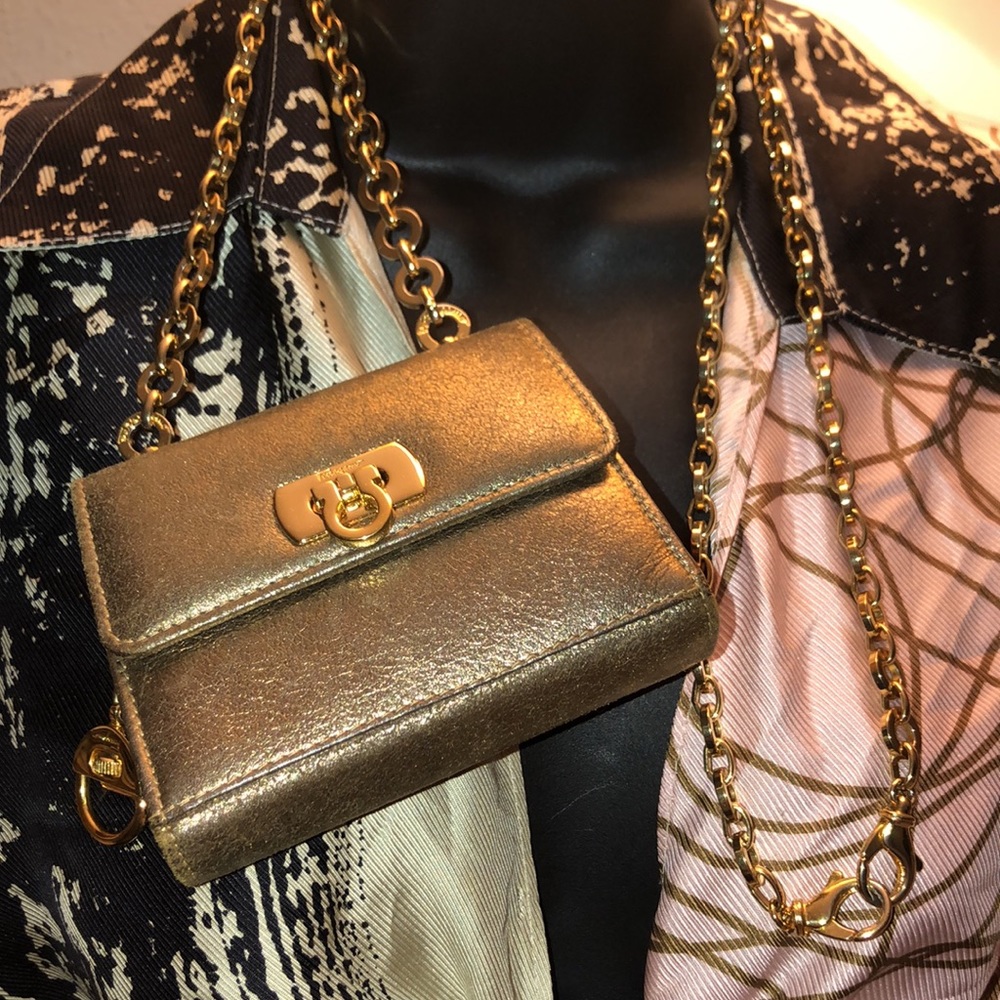 SALVATORE FERRAGAMO MINI BAG / NECKLACE
